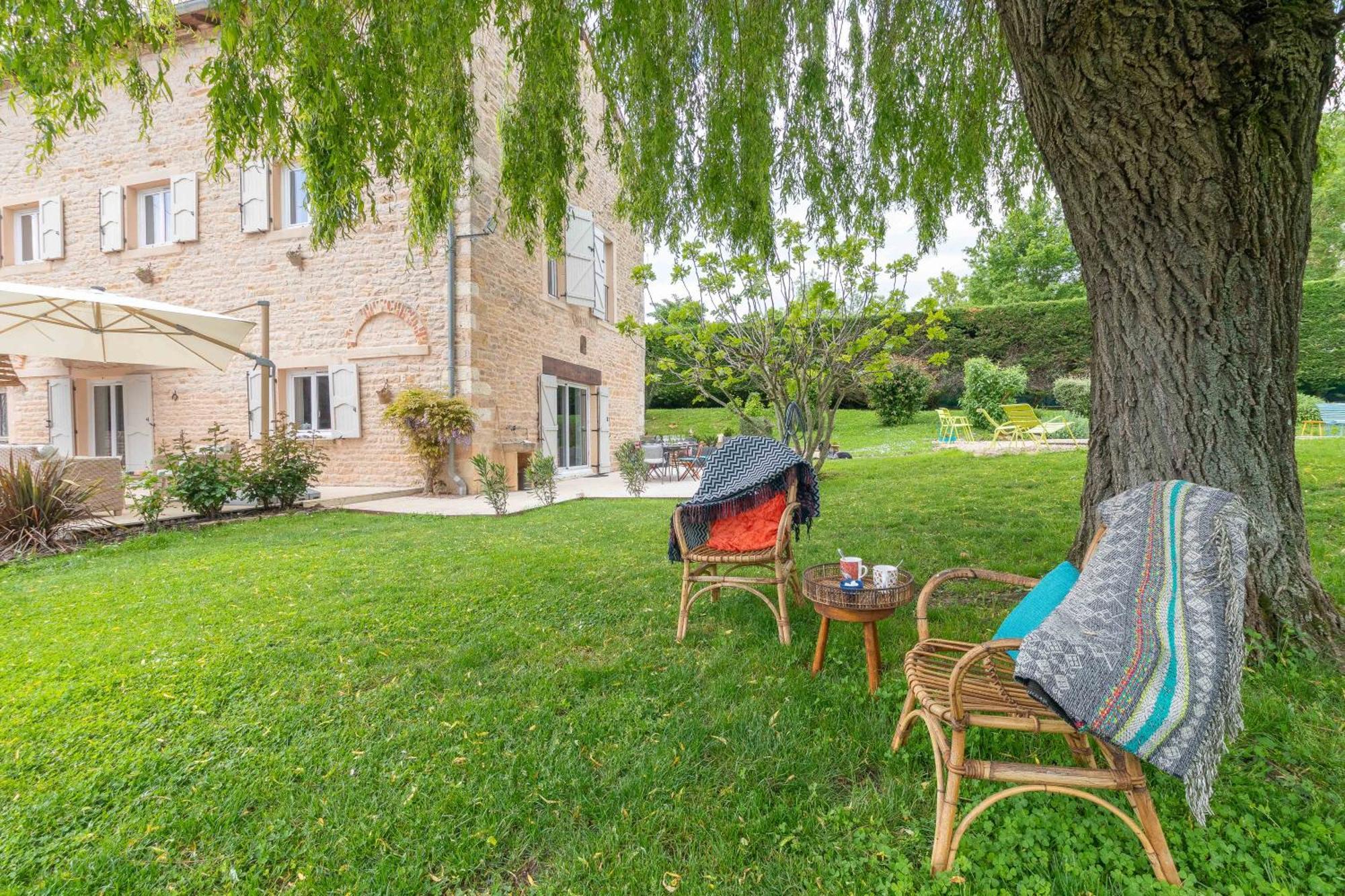 Studio Clos Des Renauds Charbonnieres  Bagian luar foto